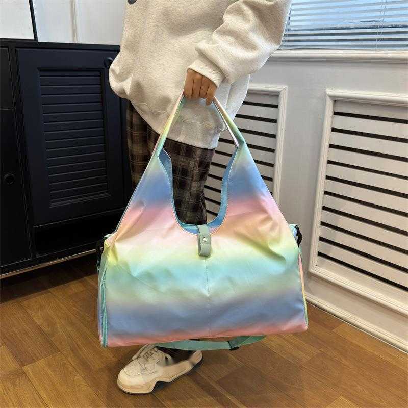 Colorful Trendy Hand Held Travel Bag Fashion Fitness and Dry Wet Separation Exercise Yoga Bag Large Capacity Luggage Storage Bag