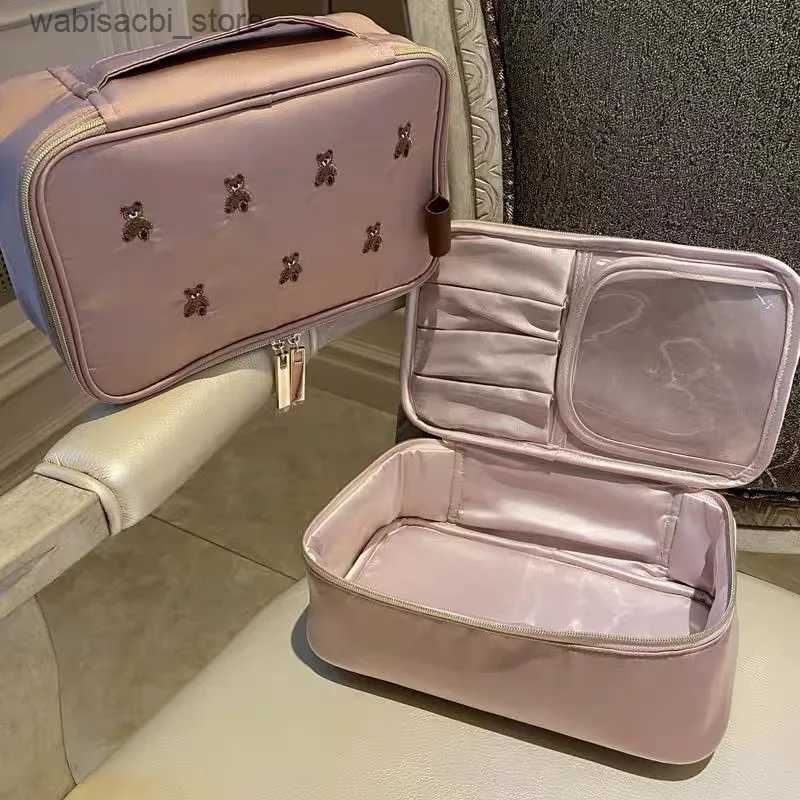 Cosmetic Bags Bear Embroidery Cute Makeup Bag Portable Travel Cosmetic Box Large Capacity Zipper Organizer Storage Case For Women L49