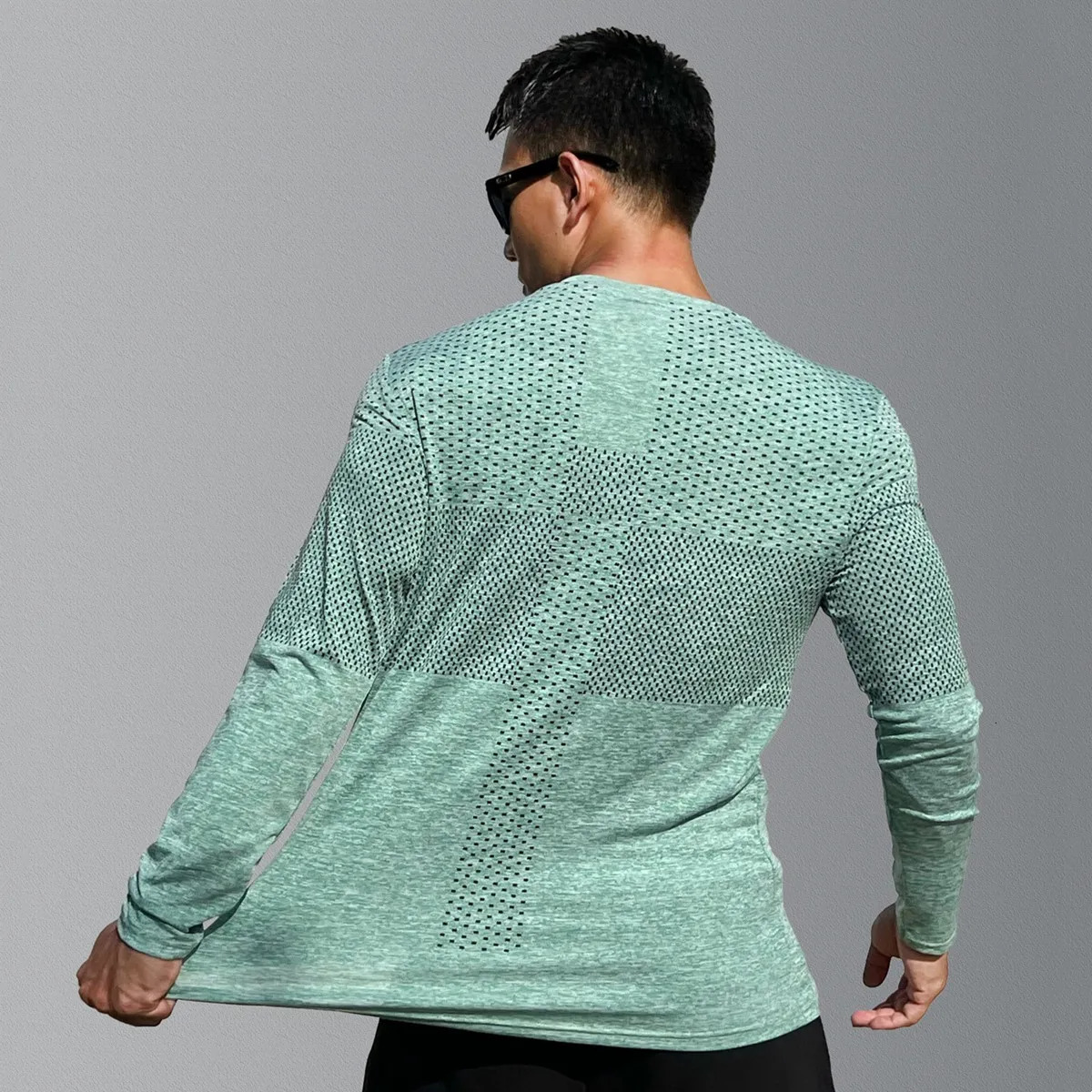 Gym Fitness Quick Dry Shirt Men Running Sport Long Sleeves T-shirt Trackwear Tee Tops Autumn Male Bodybuilding Training Clothing 241112