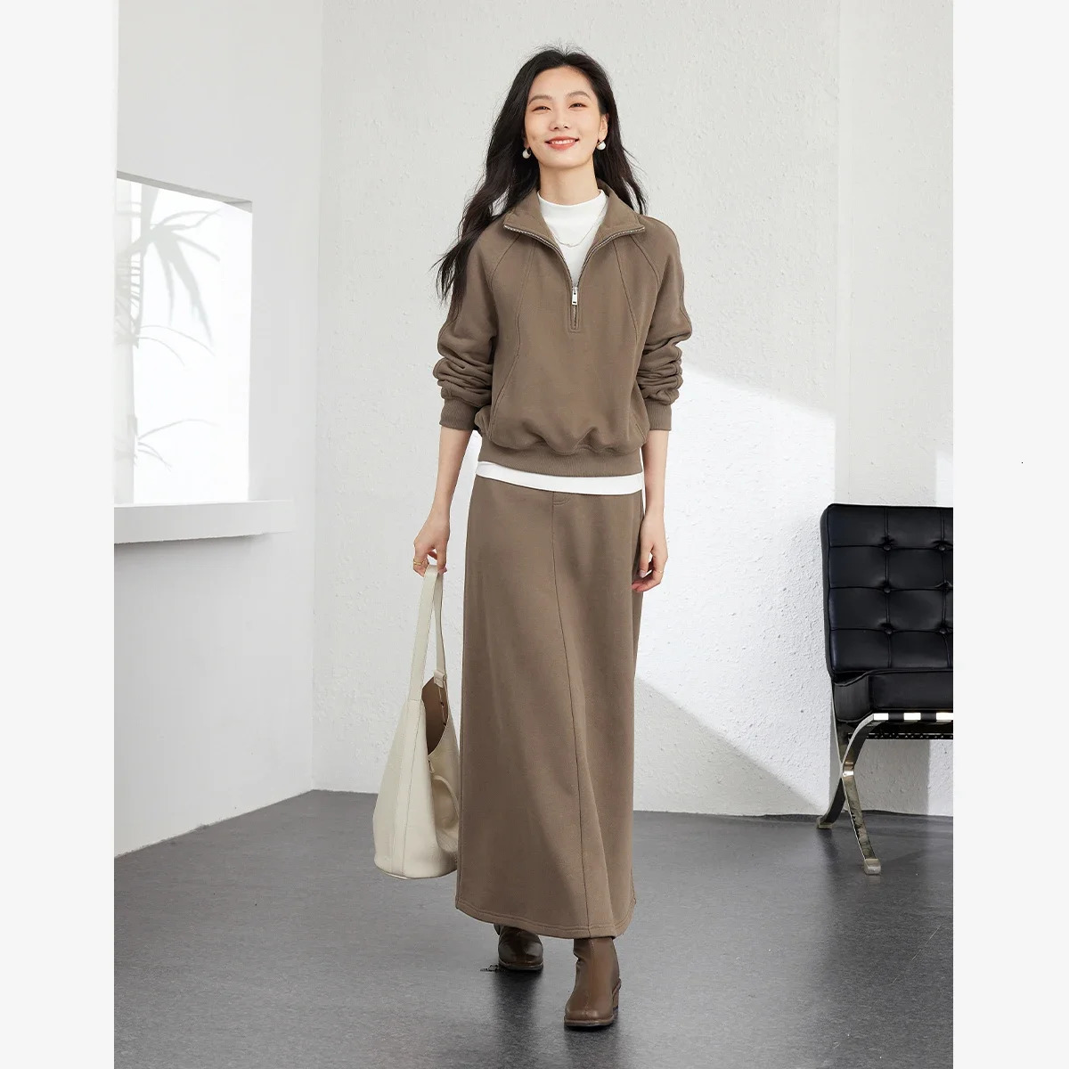 Vimly Sports Sweater Skirt 2-piece Set for Womens Office Womens Autumn/Winter Casual Zipper Top Elastic Waist Skirt Set 241112