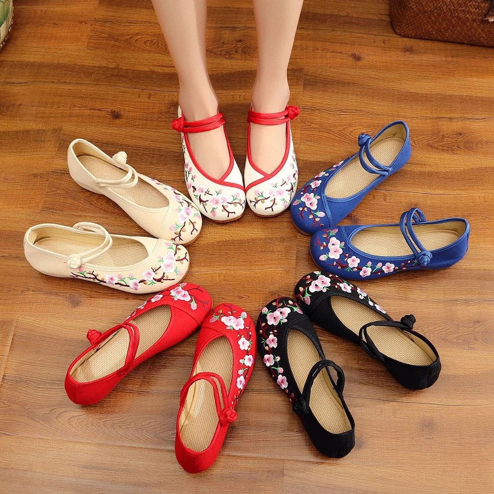Veowalk Peach Flower Embroidered Womens Canvas Ballet Apartment Retro Comfortable Chinese Style Womens Casual Fabric Flat Shoes 241111