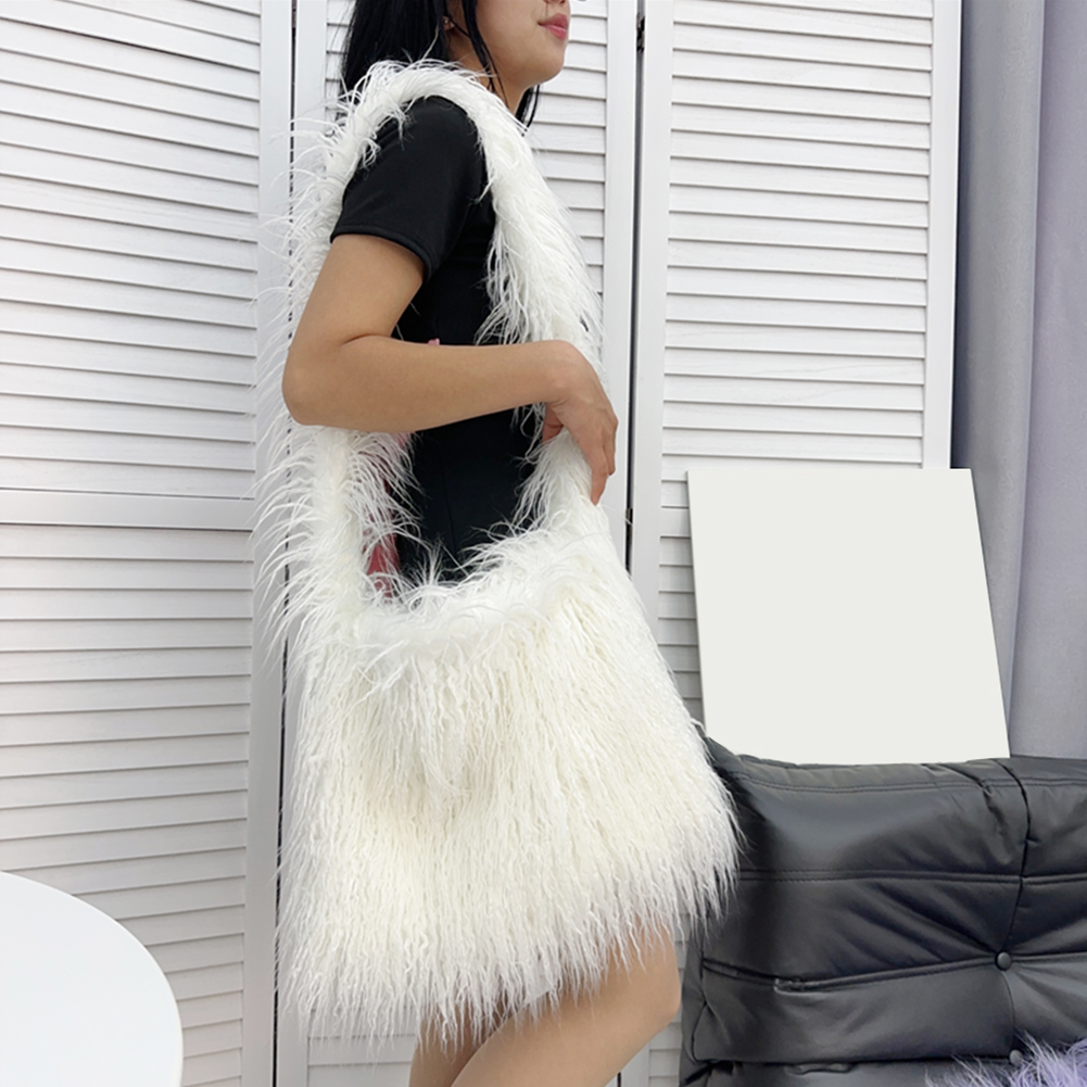 Fashion Women Plush Shoulder Bag Large Capacity Crosssbody Bag Soft Fluffy Tote Pouch Solid Faux Fur Hobo Purse Armpit Bolsa