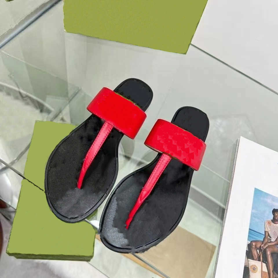Letter Flip-Flops Flat Sandals Women's Summer Black European Station Metal Flip-Flops Soft Bottom Open Toe Flip-Flop