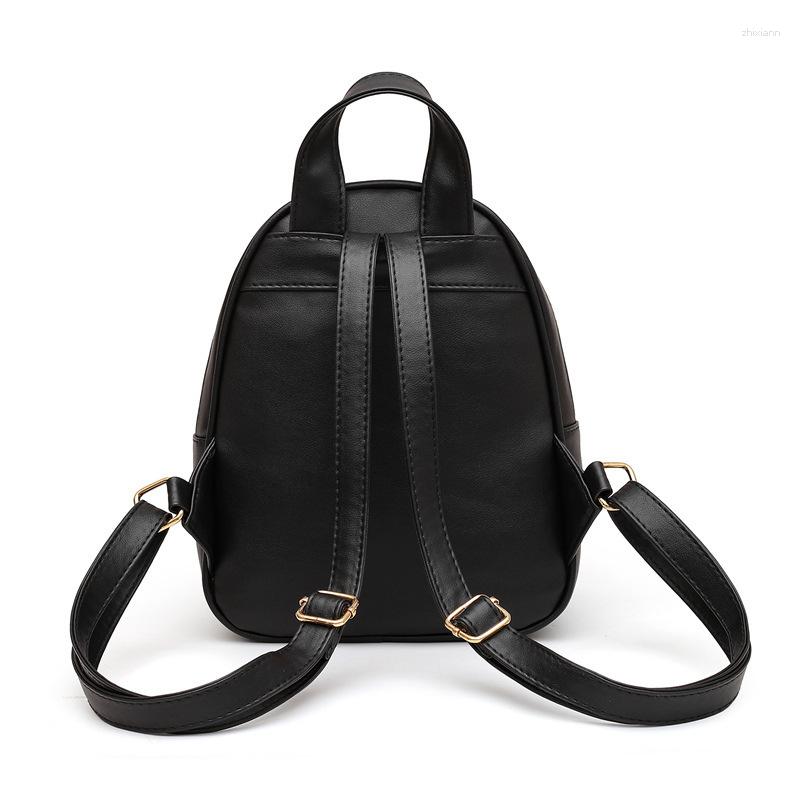 2025 NEW Bag This Year's All-match Ladies Messenger Autumn And Winter Fashion Large Capacity Backpack zhanyishengli