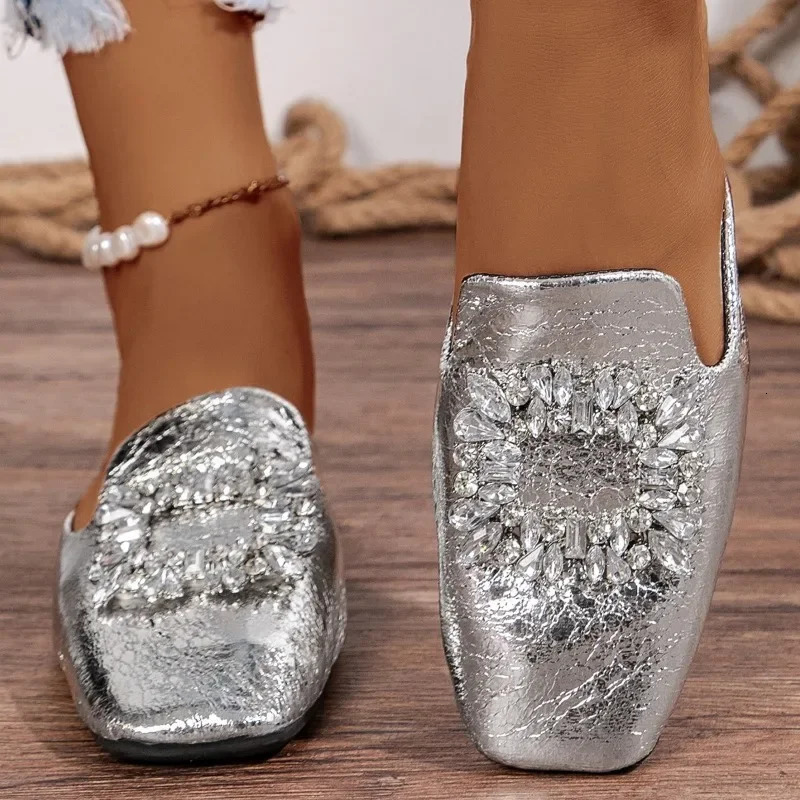 Womens Slide 2024 Spring/Summer Mule Slide Rhinestone Womens Flat Slide Pantuflas De Mujer 241111