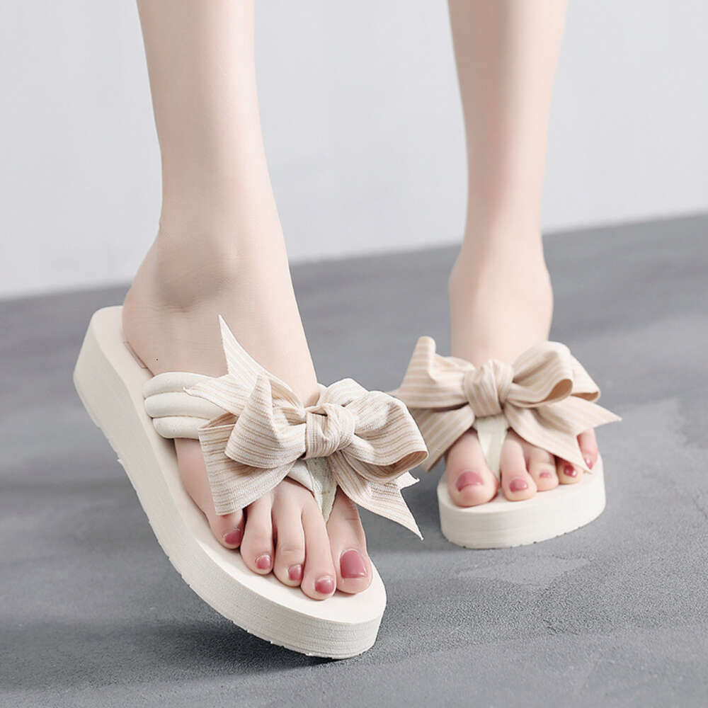 High Heeled Bow Shaped Herringbone Drag Style Sponge Cake Thick Sole Anti Slip Sandals Vacation Slippers for Women ddmythur