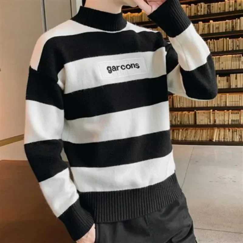 Mens Turtle Neck Knitted Sweater Mens Black High Collar Striped Old Korean Fun New Knitted Loose Fit W2411111