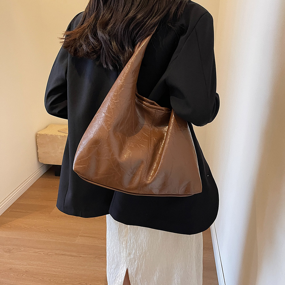 Soft PU Leather Shoulder Bag Vintage Designer Large Capacity Casual Tote Bag All-match Commuter Underarm Bag Bolso Mujer Handbag