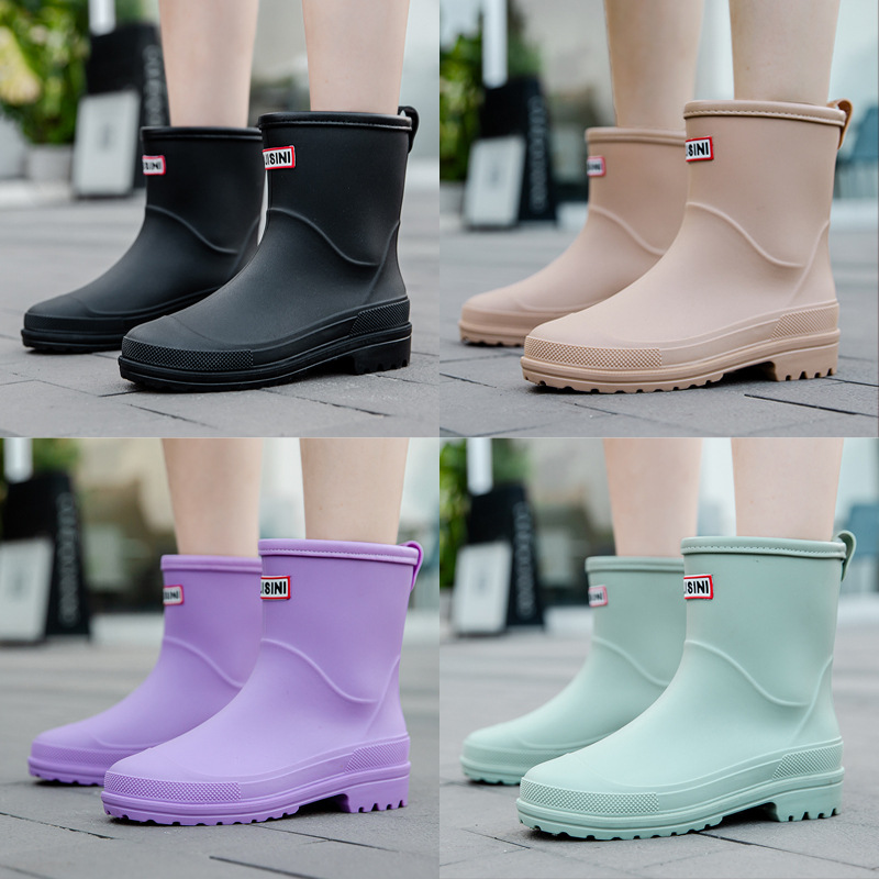 Designer Rain Women's Boots hunters shoe Snow Rubber High boot breathable Black light shoes fashion autumn winter wellies size 35-42