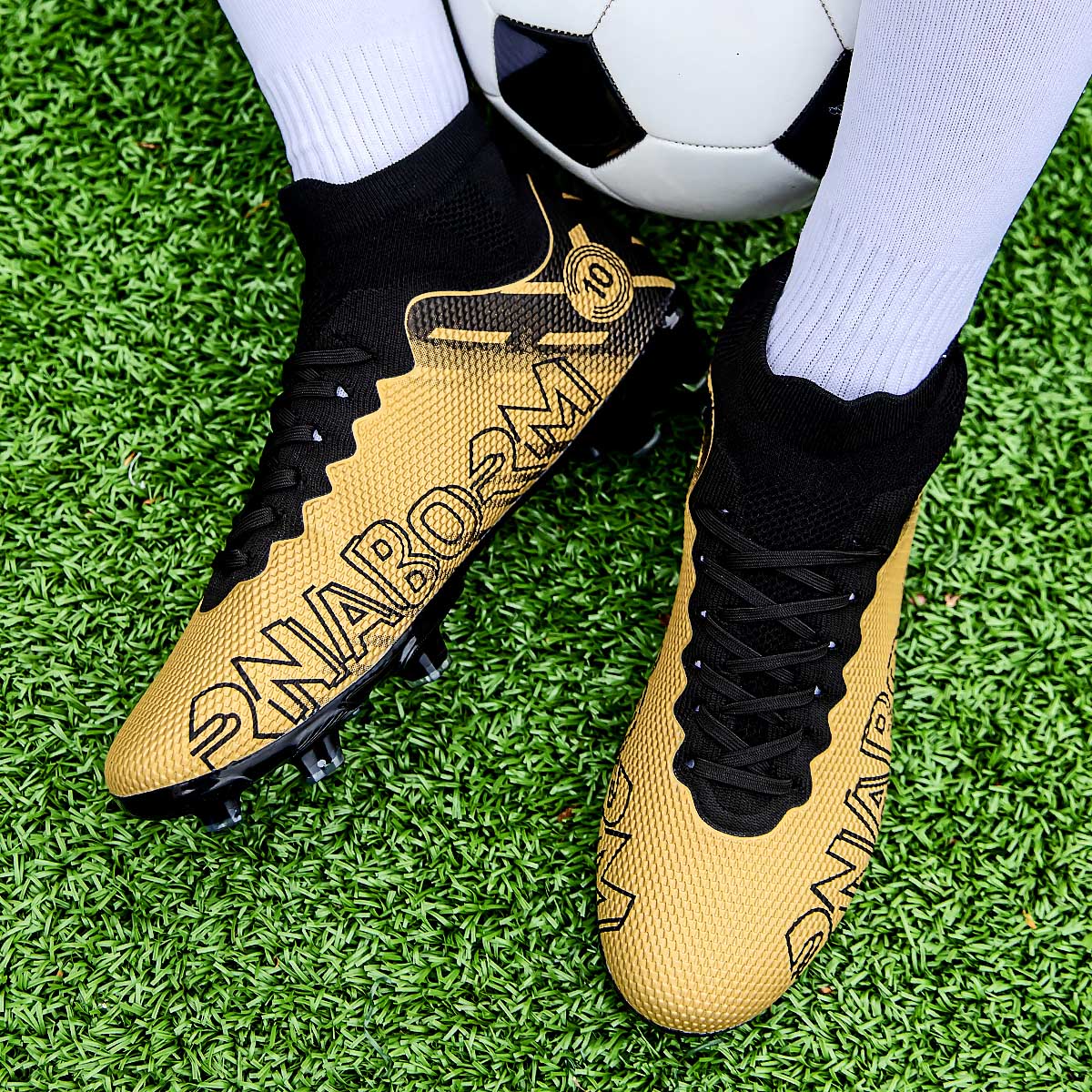 Men's New High Top Soccer Shoes TF/FG Anti-Slip High Quality Football Boots Children's Durable and Breathable Outdoor Sneakers