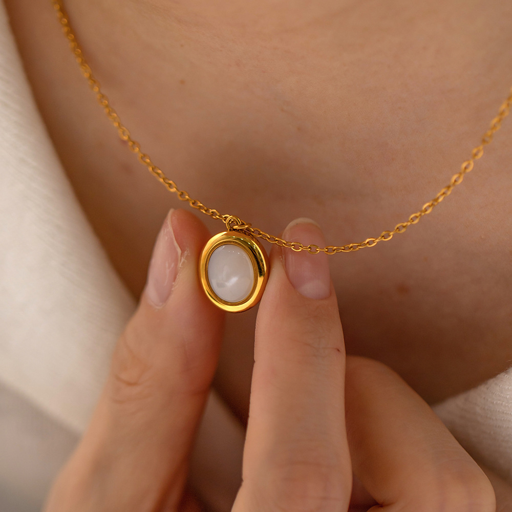 Oval Natural Opal Pendant Necklace for Women Plated 18k Gold Stainless Steel Designer Jewelry Free Shipping Wholesale