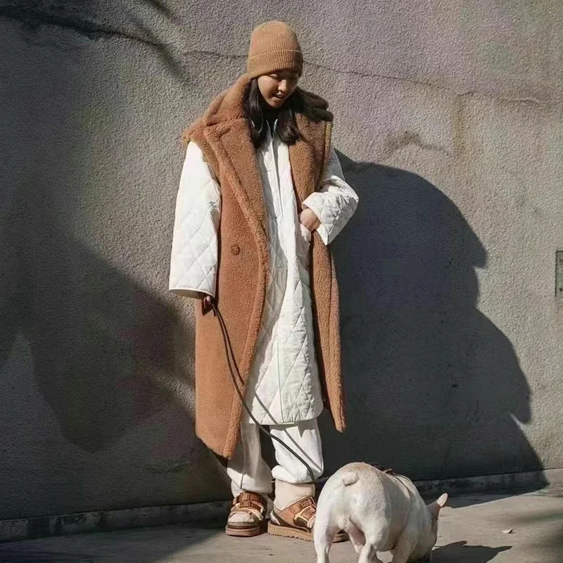 runway fashion long teddy bear gold-plated fur vest womens winter warm sleeveless faux fur leather jacket belt 241112