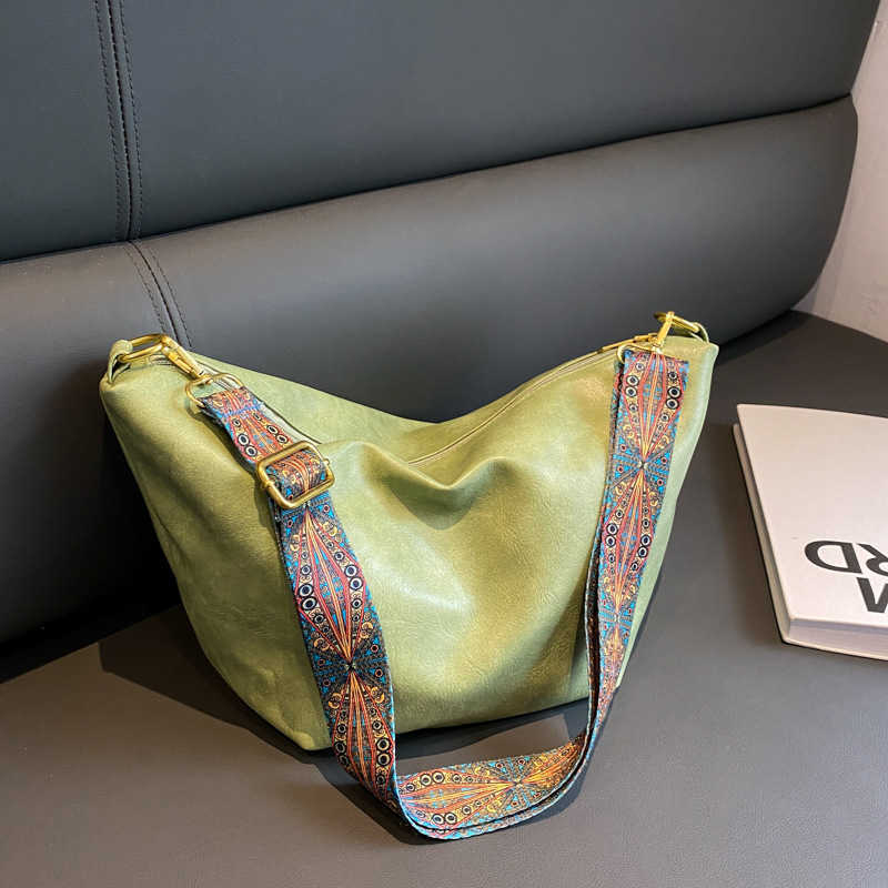 Light luxury high-end small bag women's bag 2024 new summer popular shoulder bag versatile outdoor crossbody