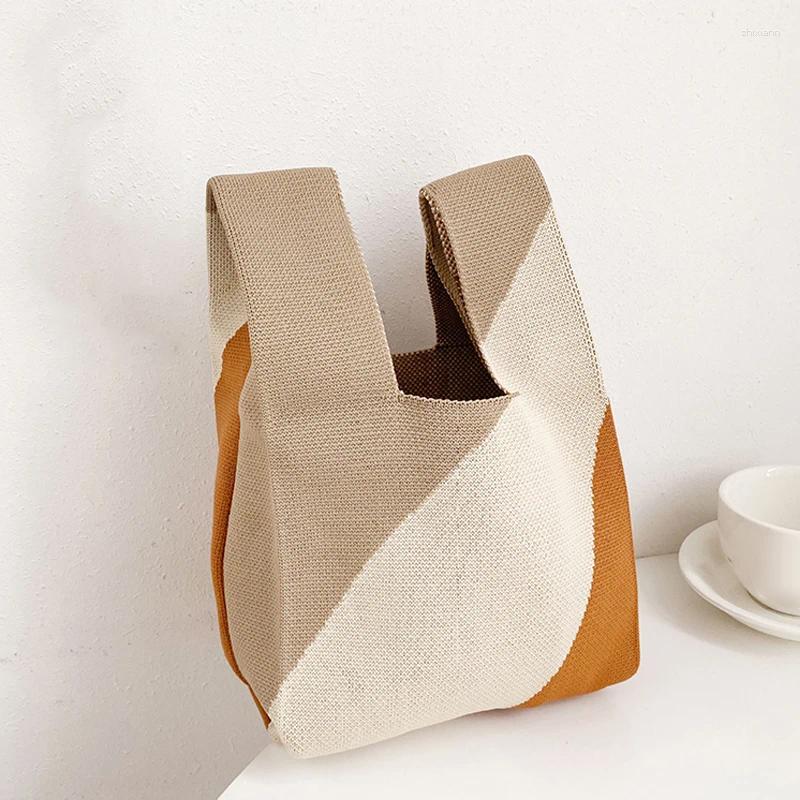 Totes Black White Knit Handbag Handmade Reusable Shopping Bags Women Girls Casual Knot Wrist Outdoor Storage zhanyishengli