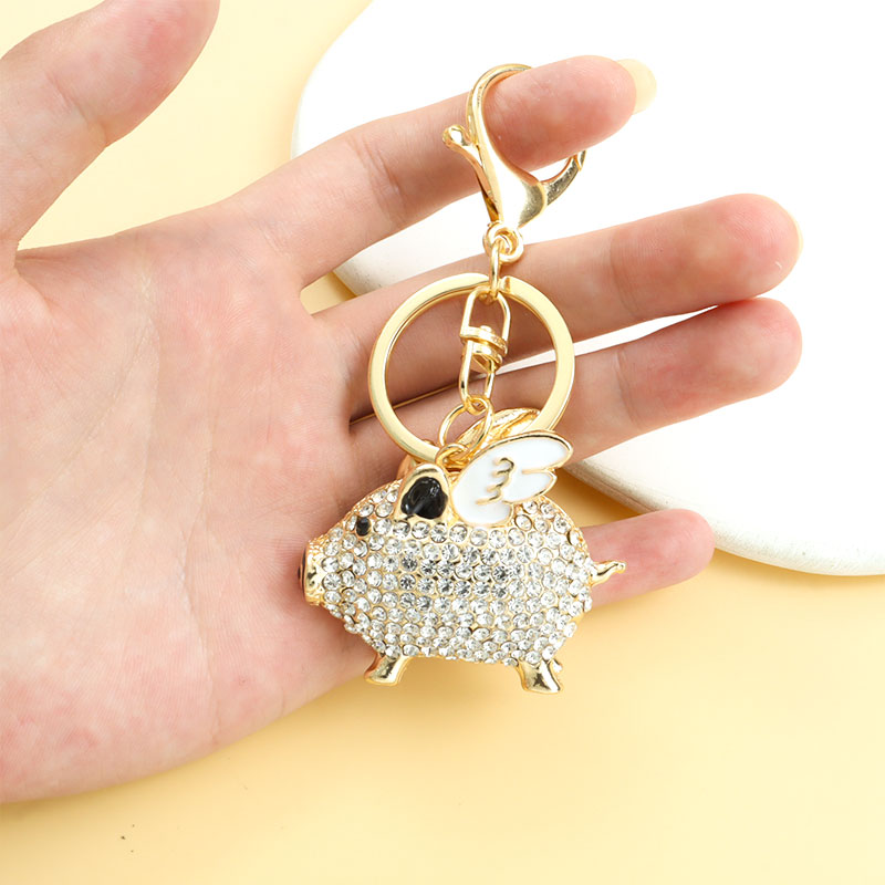 Lovely Little Flying Pig Rhinestones Enamel Keychain Couple Jewelry Bag Keys Pendant Car Interior Animal Keyring Birthday Gift