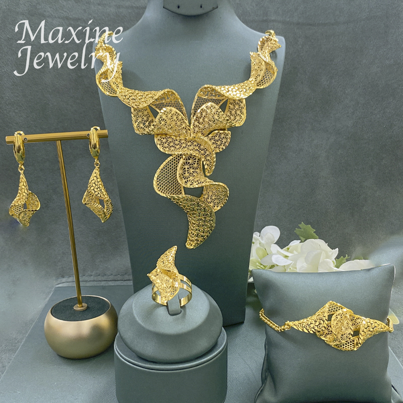 Golden Dubai 18K Gold Plated Jewelry Set for Women African Necklace Earring Bracelet Ring Luxury Party Nigerian Wedding Gifts