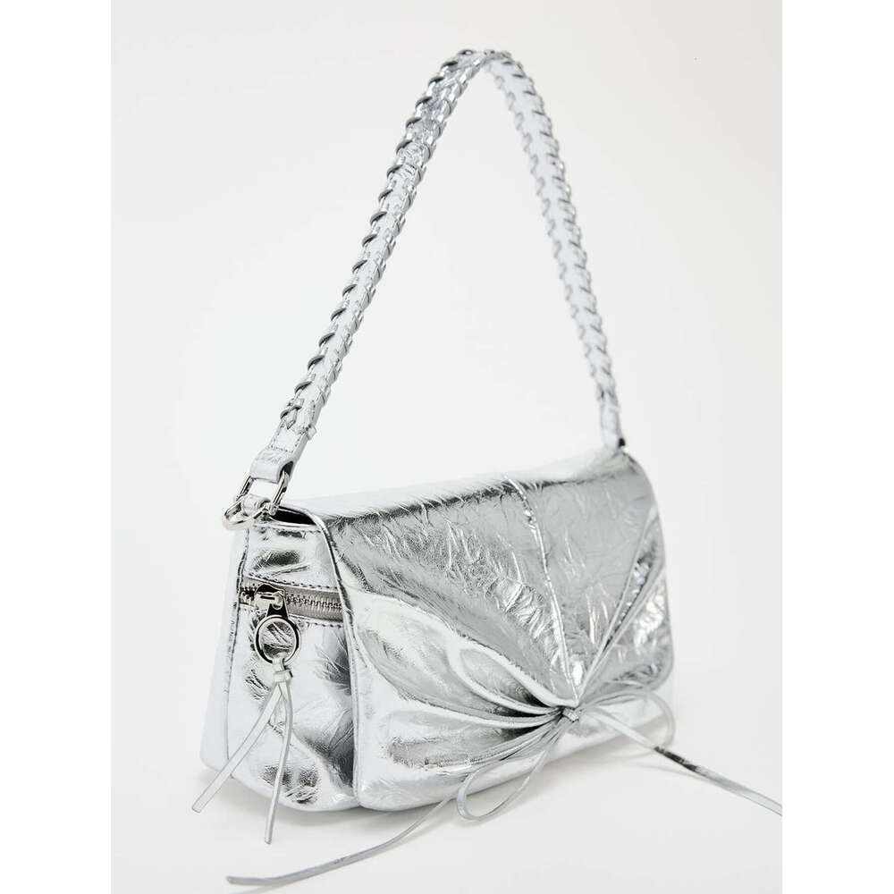 2024 summer new women's senior sense sier bow decoration clamshell metal tie pleated shoulder bag