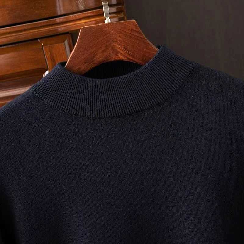 Autumn mens plain neck knitted sweater outdoor half neck solid color latte art streetwear winter warm knitted sweater W2411111