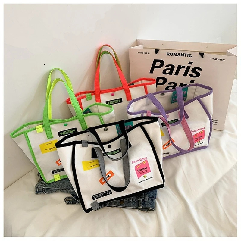 Womens canvas handbag large capacity handbag shoulder bag fashion trend wallet item 241111