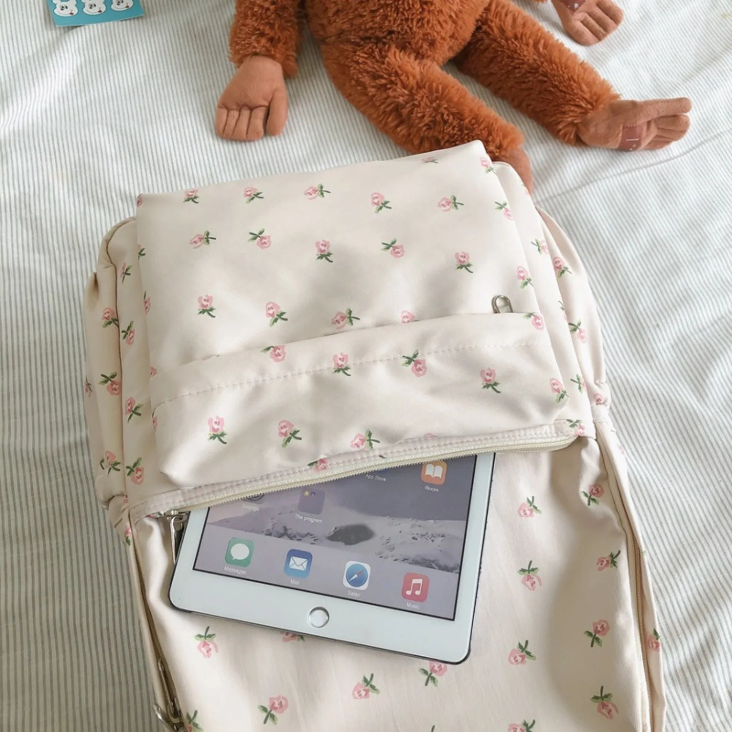 Xiao Qingxin Printed Backpack for Female High School Students College Wind Forest System Shoulder Bag Harajuku Backpack 241111