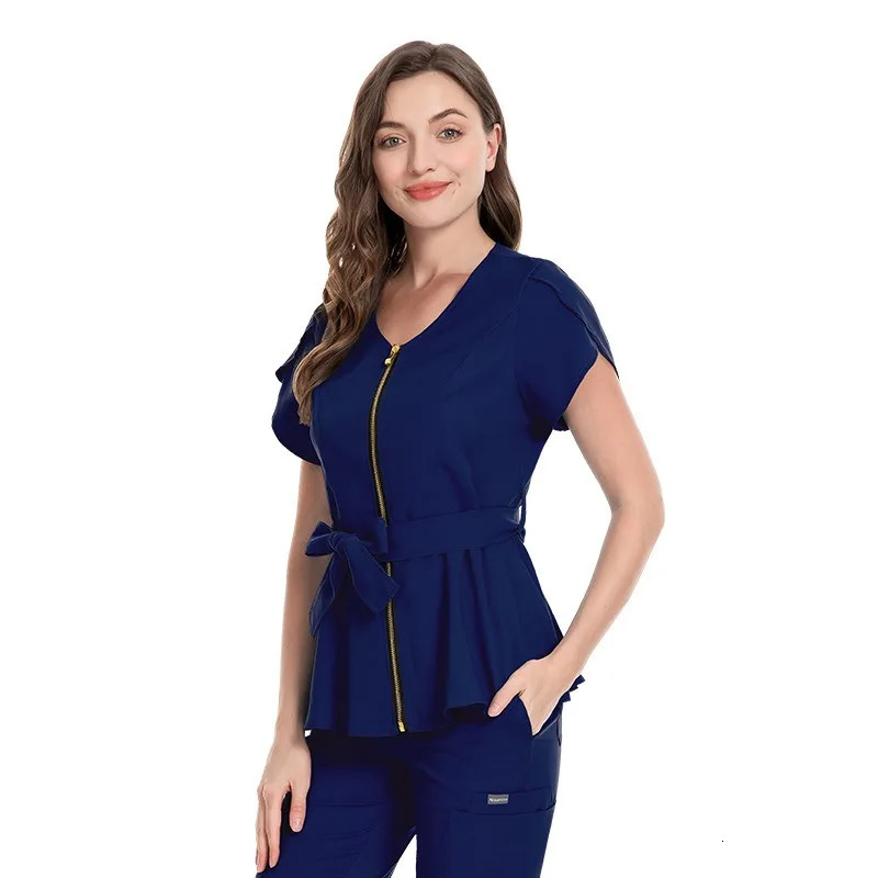 Wholesale Price Hospital Scrubs Set for Women Pet Clinic Uniform Solid Color Scrub Suit Gown Multiple Pockets with Belt 241014