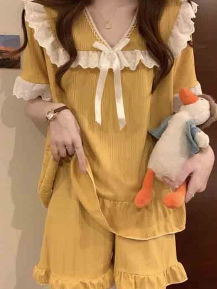 Pajama Set Womens Lace Sweet Bow Princess Loose Home 5-Color Fashionable Gentle Leisure Summer Japanese Style Retro Pajama Fashion 241112