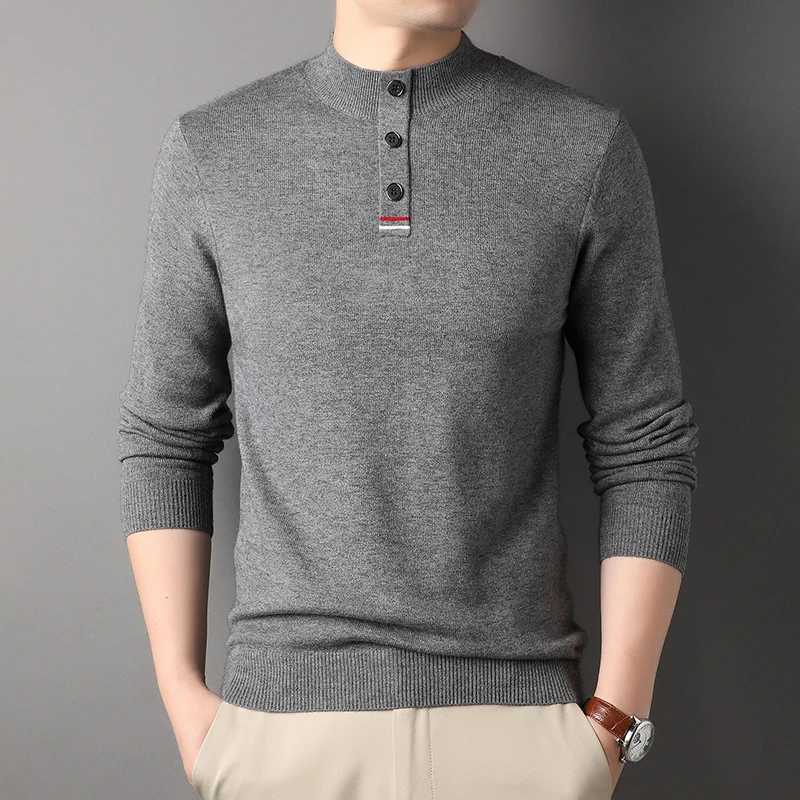 Winter Mens Knitted Sweater Half Turtle Neck Loose Youth Fashion City Europe and America Simple Sweater Button Collar W2411111