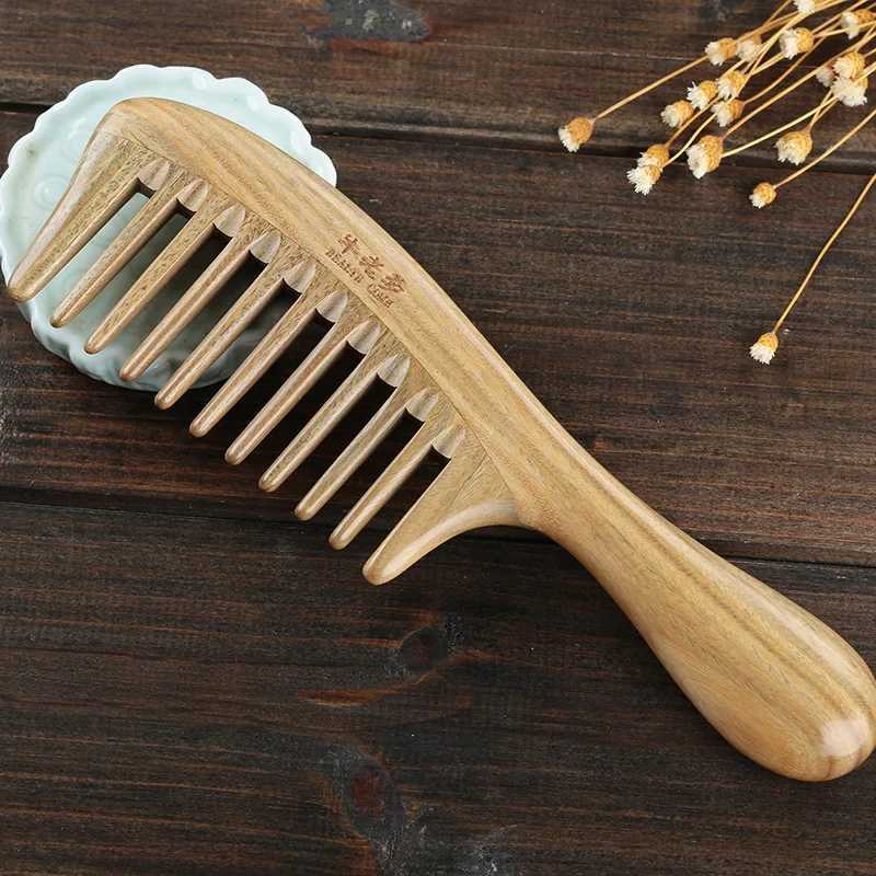 Handmade natural green sandalwood hair brush wooden comb anti static fragrance deodorizer wide tooth piece W241112