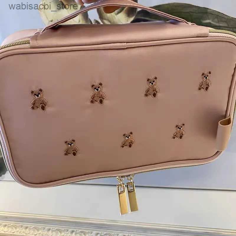Cosmetic Bags Bear Embroidery Cute Makeup Bag Portable Travel Cosmetic Box Large Capacity Zipper Organizer Storage Case For Women L49