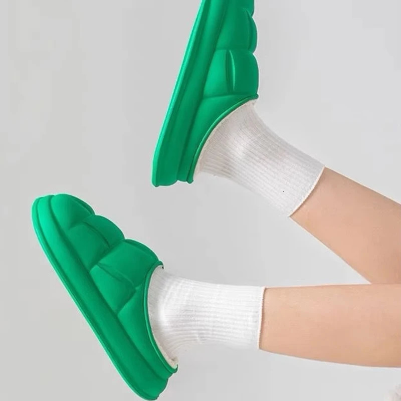 Cotton slippers mens autumn and winter 2024 indoor waterproof warm anti slip cotton shoes bag heel shoes 241112