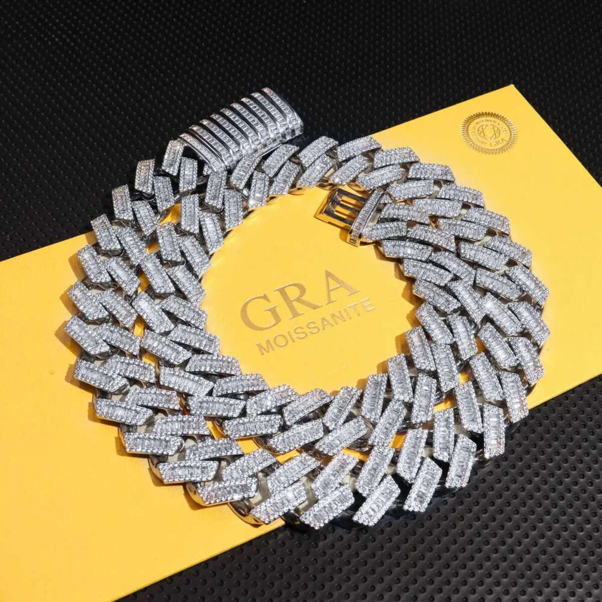 22mm Moissanite Sterg Sier Hip Hop Iced Out Custom Men Necklace Cuban k Chain Gold Plated Jewelry