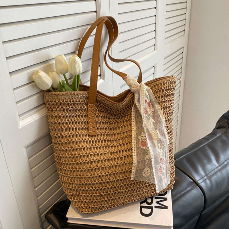 Summer Large Capacity Tote Shoulder Handmade Fresh Rural Handheld Grass Woven Women Bag