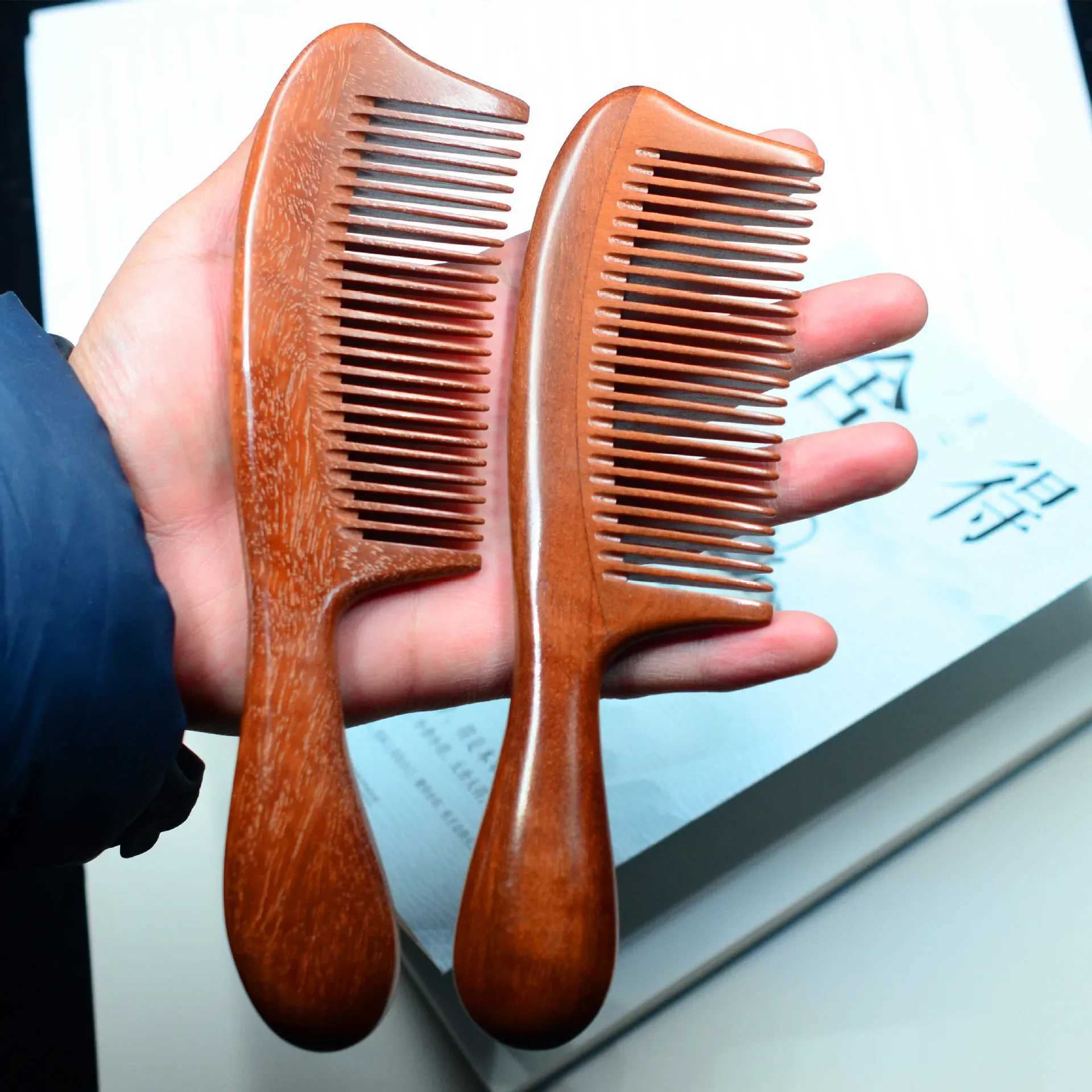 Natural red sandalwood comb circular handle fine teeth dense high-quality massage hairdressing W241112