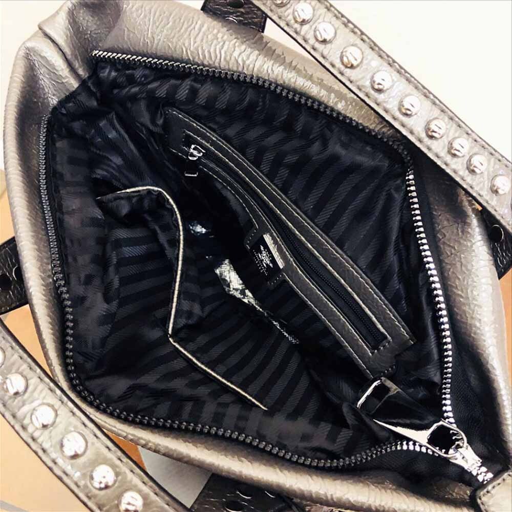 Women Fashion Genuine Leather Large Capacity Handbags 2022 New Oversized Rivet Work Sier Shoulder Bags Woman Brand Tote Patchwork BagVoyage