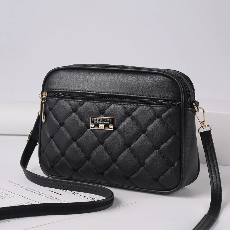 Female y Black Crossbody Shoulder Bag Lady Elegant pu Leather Lattice Trending Small Capacity Square Handbag 241111