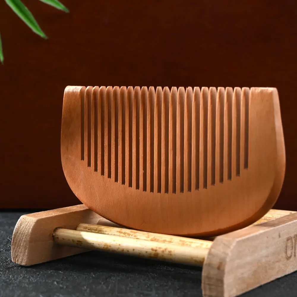 Pc natural peach wood comb closed teeth anti-static head massage beard hair care tools beauty accessories barber female hair W241112