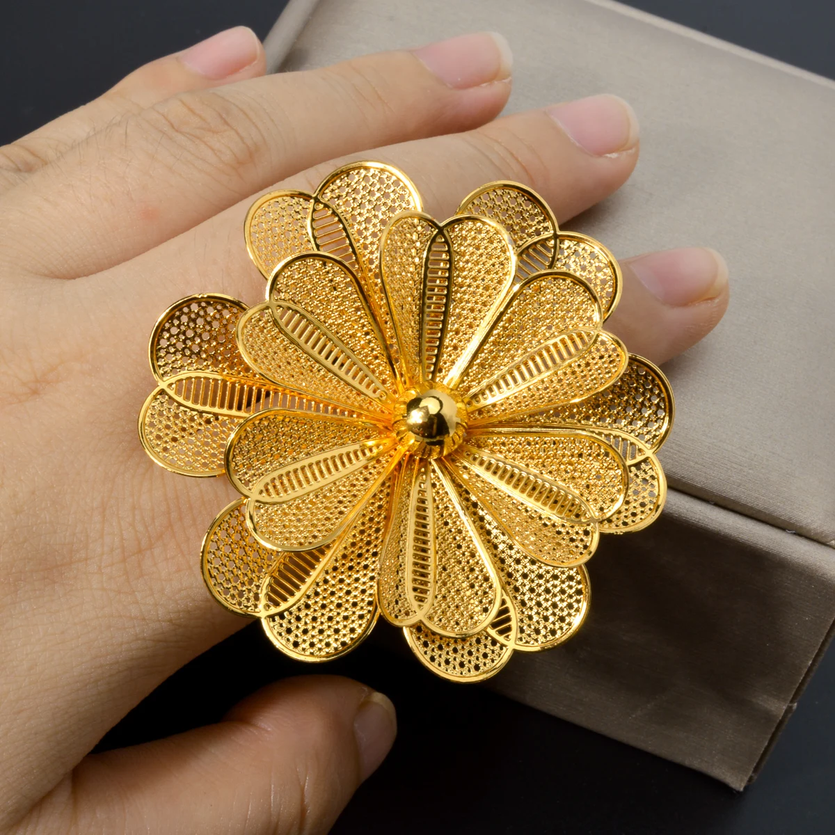 Dubai Nigerian Gold Plated Rings Big Flower Jewellery Indian Bride Wedding Ethiopian Luxury Finger Jewelry For Women Party Gift
