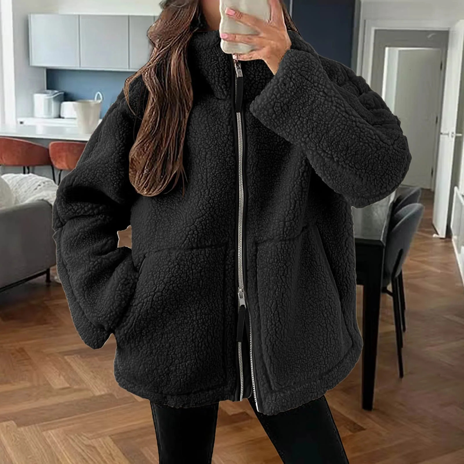 Womens camouflage wool jacket casual long sleeved oversized Sherpa warm jacket double zipper winter teddy jacket pocket jacket 241112