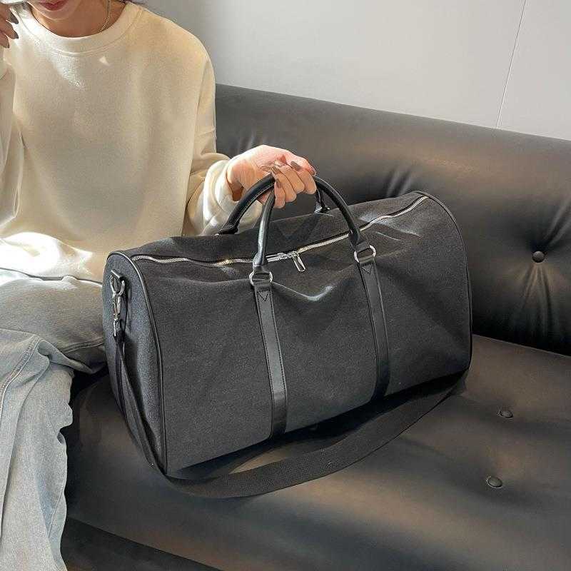 Short Distance Large Capacity Solid Color Canvas Portable Travel Bag for Women Lightweight Travel Boarding Bag for Men Outdoor Fitness Bag
