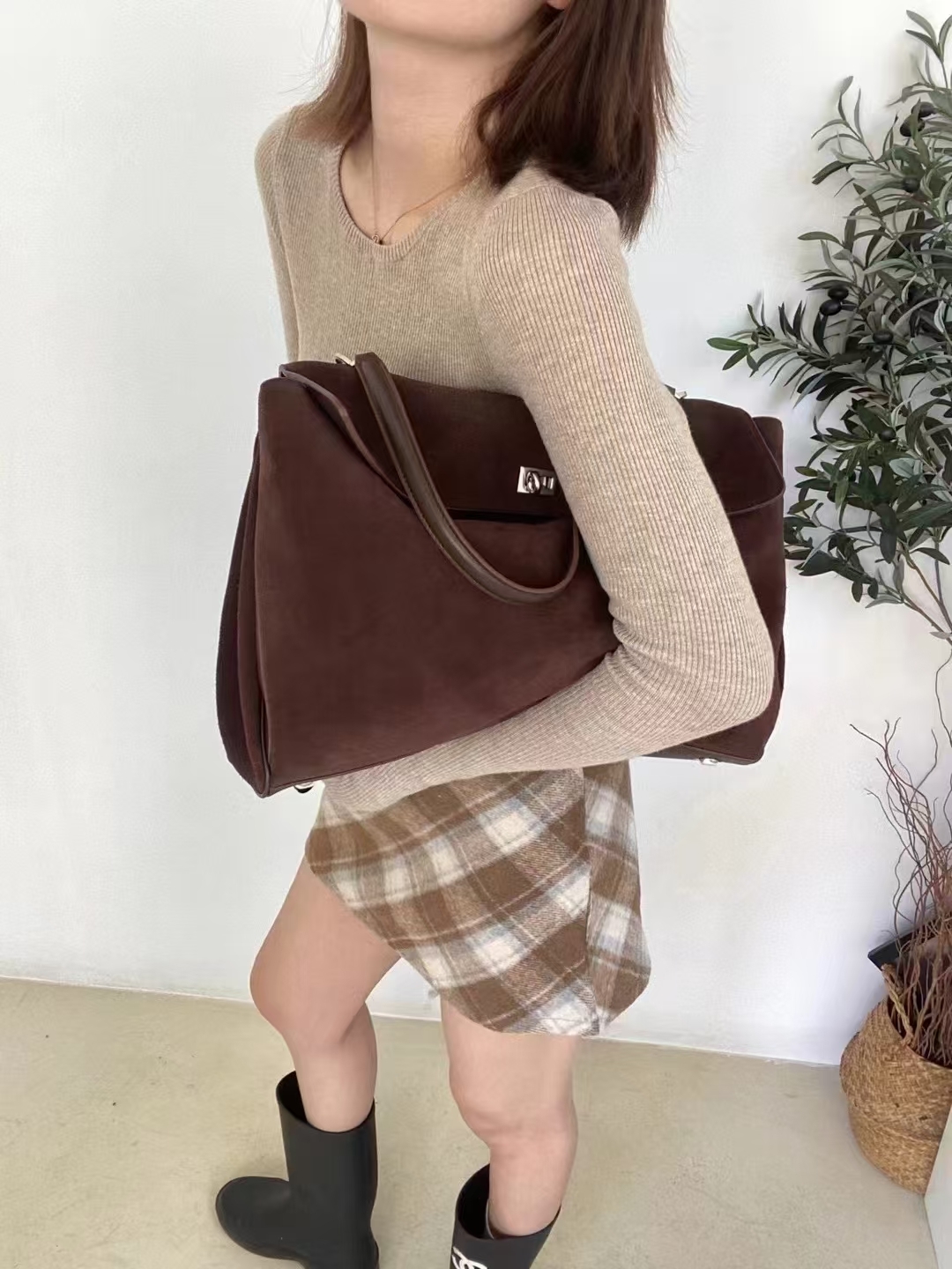 New Cowhide Capacity Full Suede Tote Used Underarm Hand-Held Single Shoulder Crossbody Large Women's Bag Cartoon