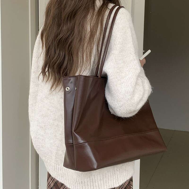 Korean Version Autumn Winter New Item Simple Soft Leather Texture Large Capacity Commuting Casual Women's Shoulder And Armpit Tote Bag