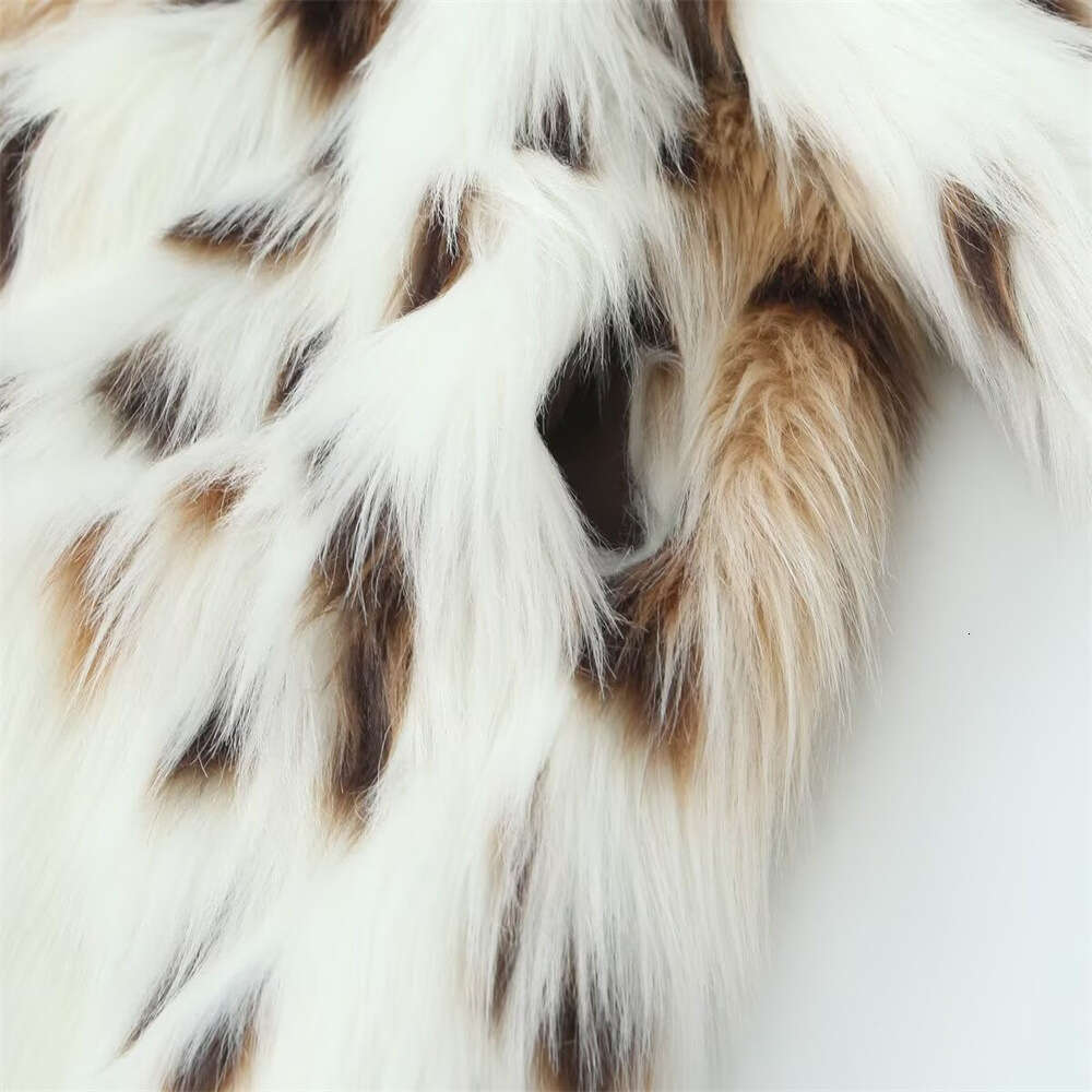 shanshi fur coat women Hot selling autumn and winter new style fashionable faux fur effect short jacket women's top trend