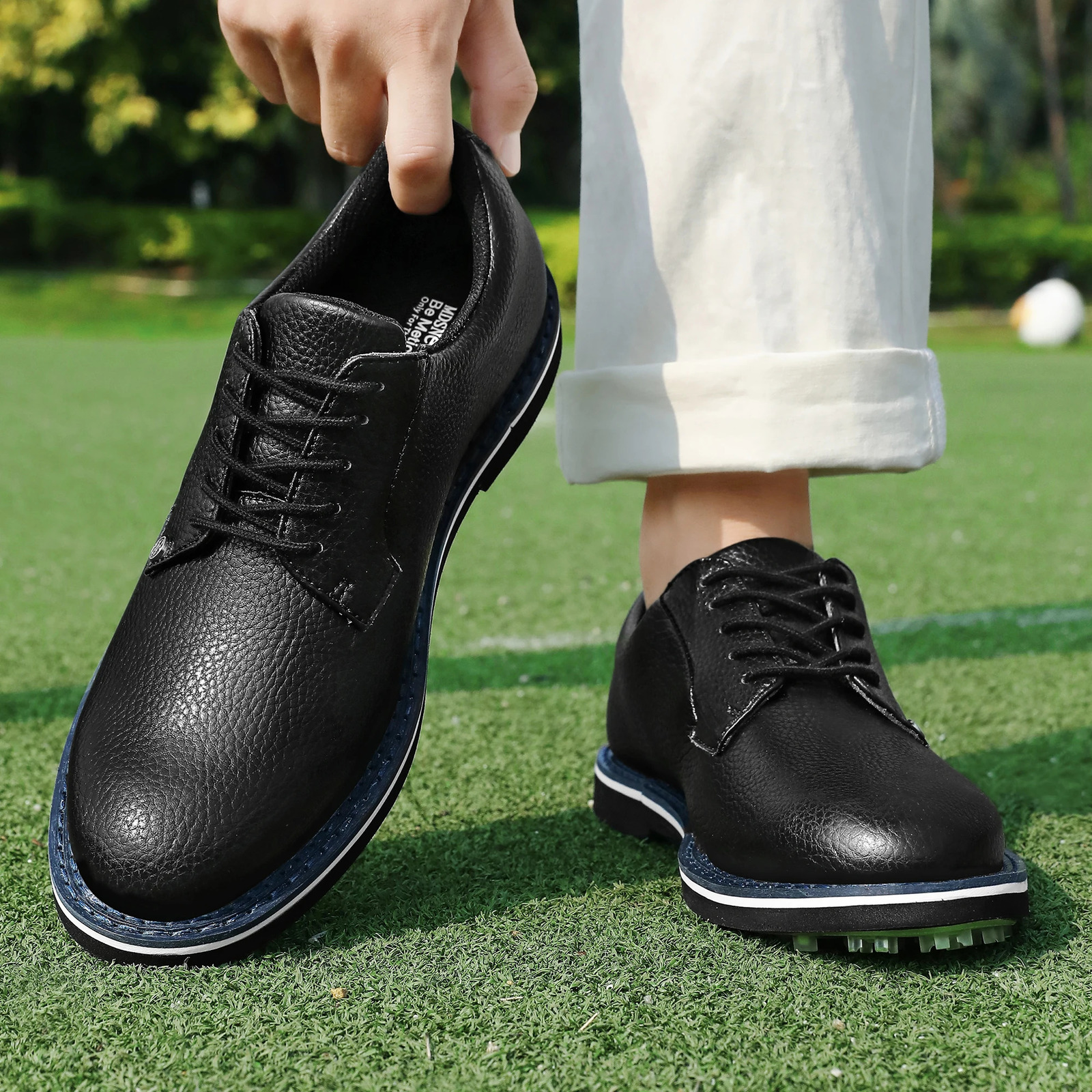 2024 Men Sport Golf Shoes Waterproof Spike Sneakers Outdoor Male Fashion Soft Walking Leather Shoe White Black 241112
