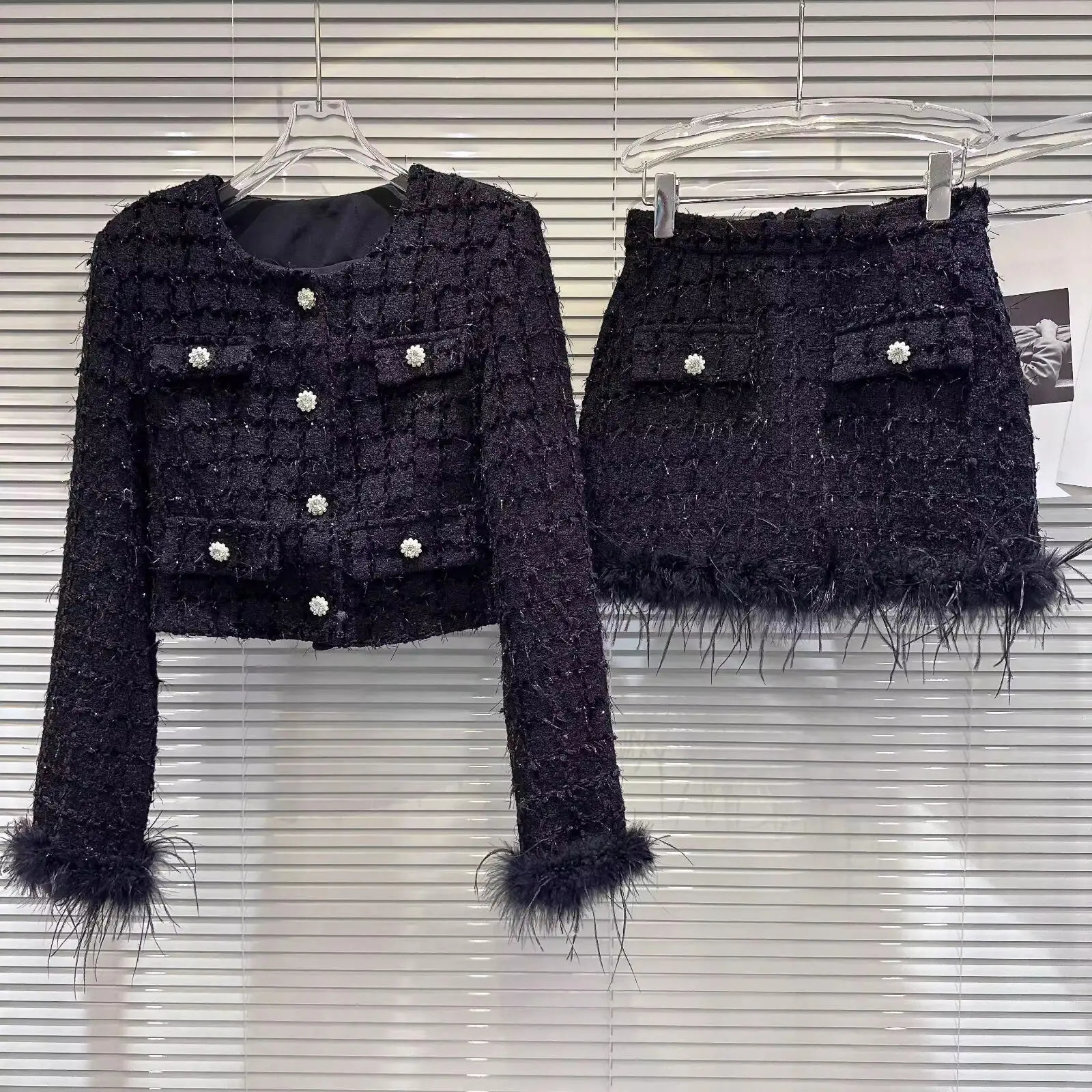 Autumn/Winter French Retro 2-piece Coarse Felt Jacket Short Coat Feather Splicing JacketHigh Waist Mini Skiwear 241112