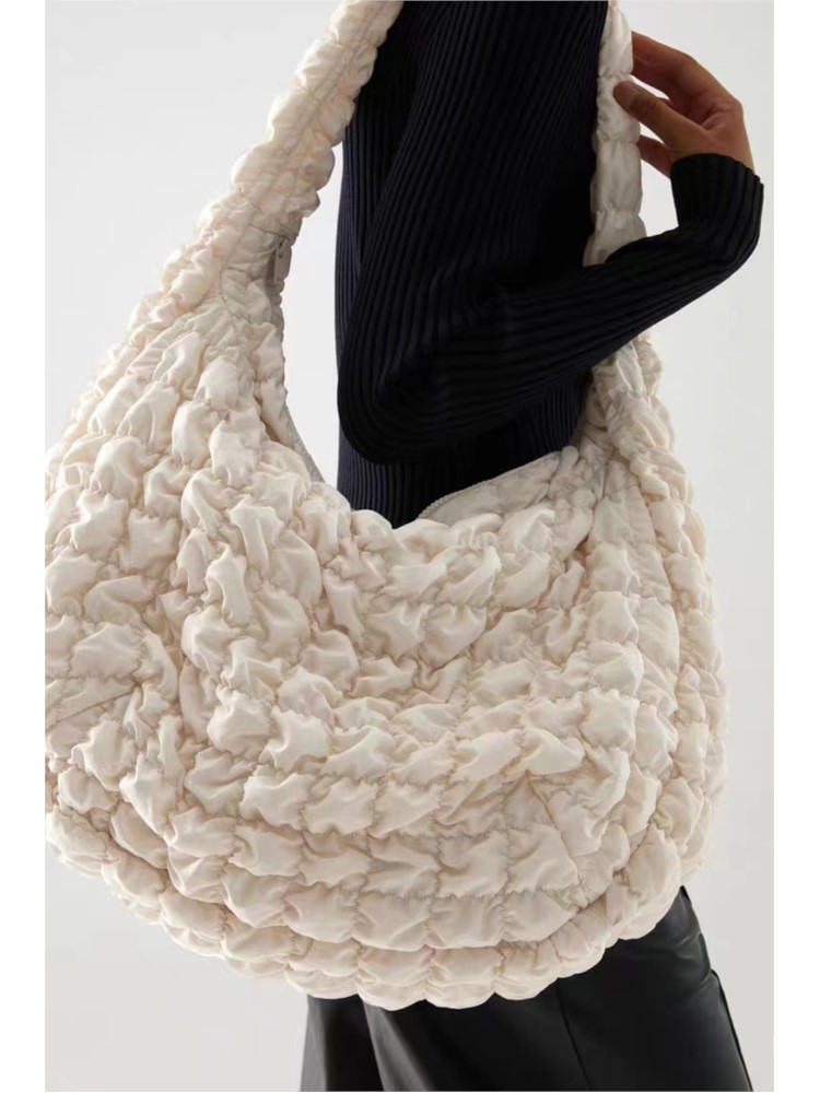 Autumn and Winter Large Capacity Folded Cloud Bag Lightweight Down Shoulder Bag Lady Messenger Light weight Travel Bags