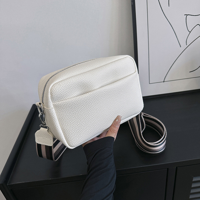 Wide Strap Women Crossbody Bags Solid Ladies Handbags Luxury Square Shoulder Sling for Femele