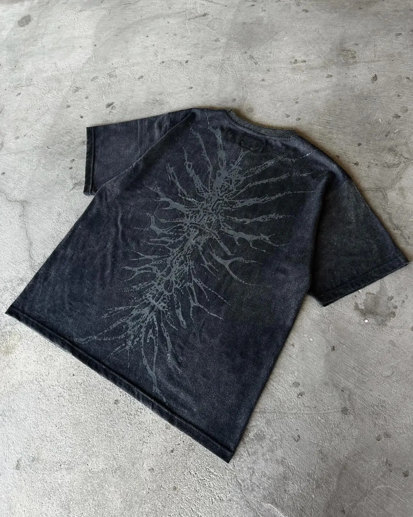 Hip hop street ghoul graffiti pattern T-shirt mens Harajuku Gothic washed cotton short sleeved O-neck oversized loose top 241112