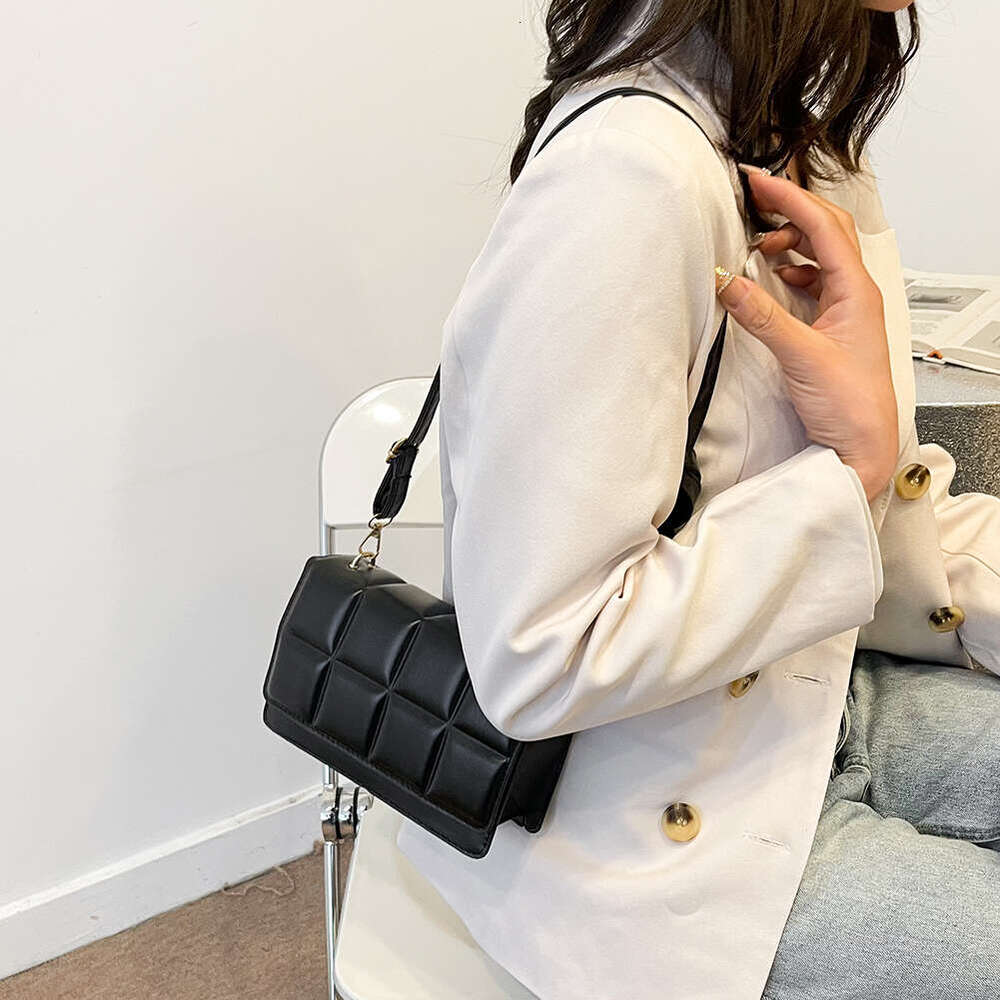 Chocolate Square PU Leather Crossbody for Women Travel Handle Handbag Fashion Shoulder Messenger Ladies Small Flap Bag