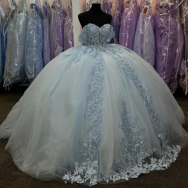 Sky Blue Princess Ball Gown Quinceanera Dresses Off The Shoulder Classic Applique Lace Bow Beads Tull Sweet 16 Dress Vestido 15 De Anos