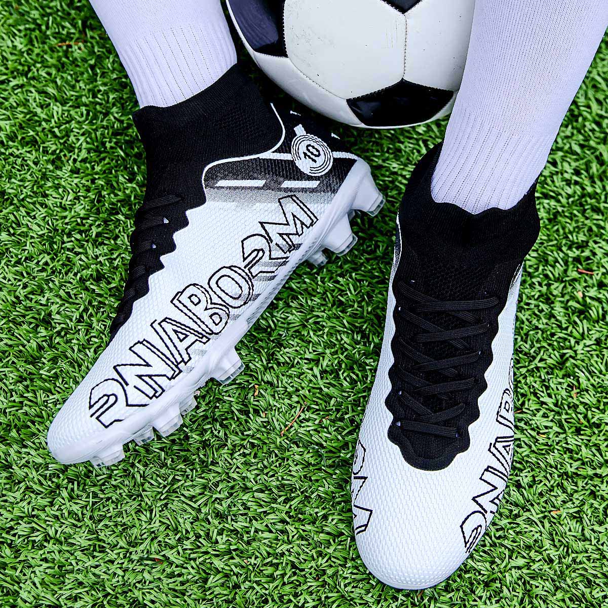 Men's New High Top Soccer Shoes TF/FG Anti-Slip High Quality Football Boots Children's Durable and Breathable Outdoor Sneakers